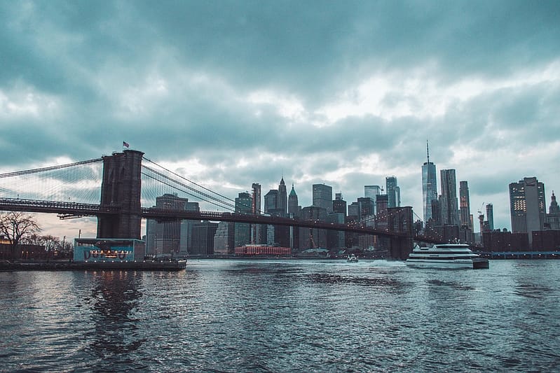 New York City, Manhattan, NYC skyline, Brooklyn Bridge, Times Square, Central Park travel